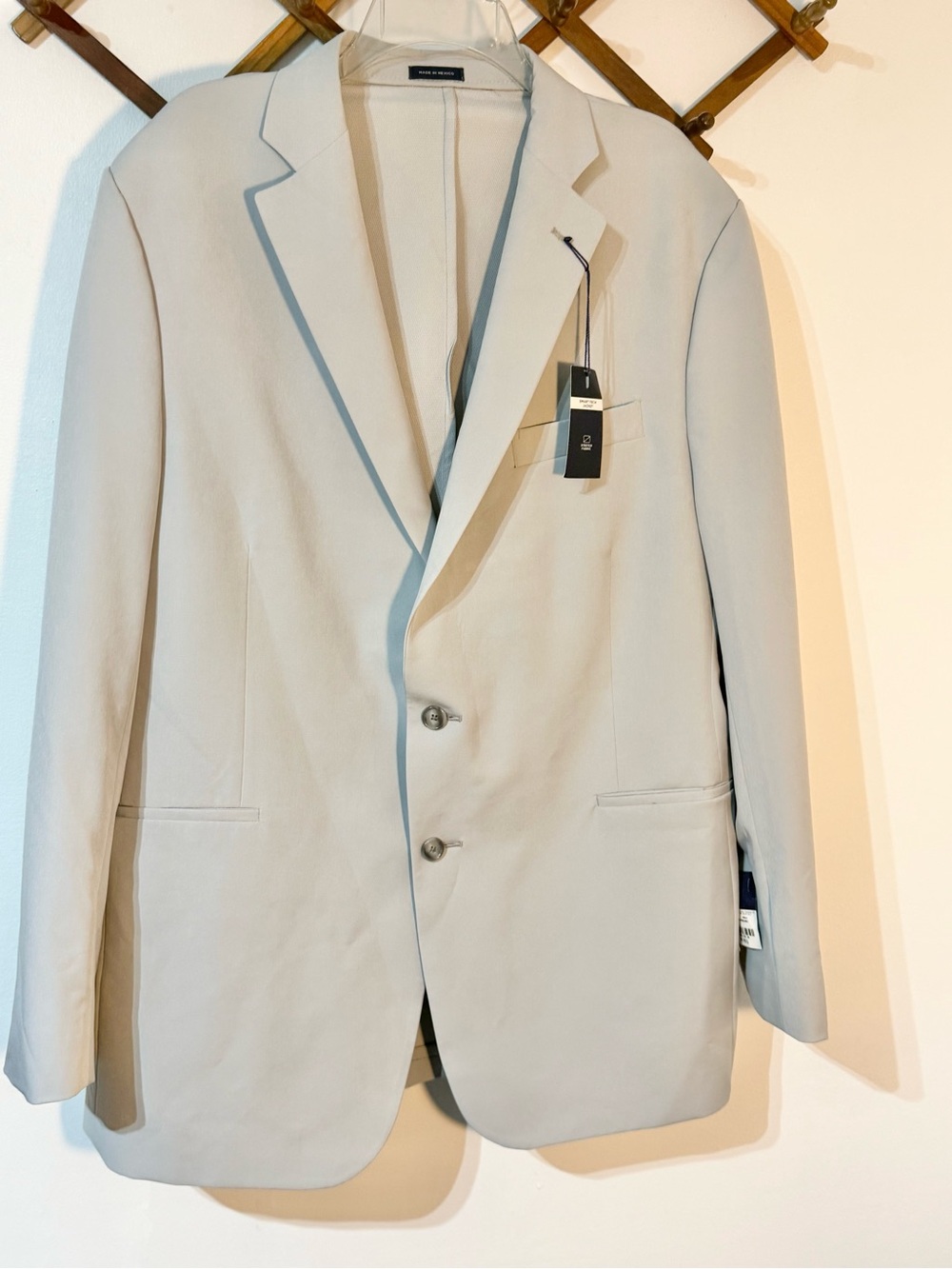 Stafford Men's classic fit smart tech Light grey Two-Button Blazer 46R new w/tag